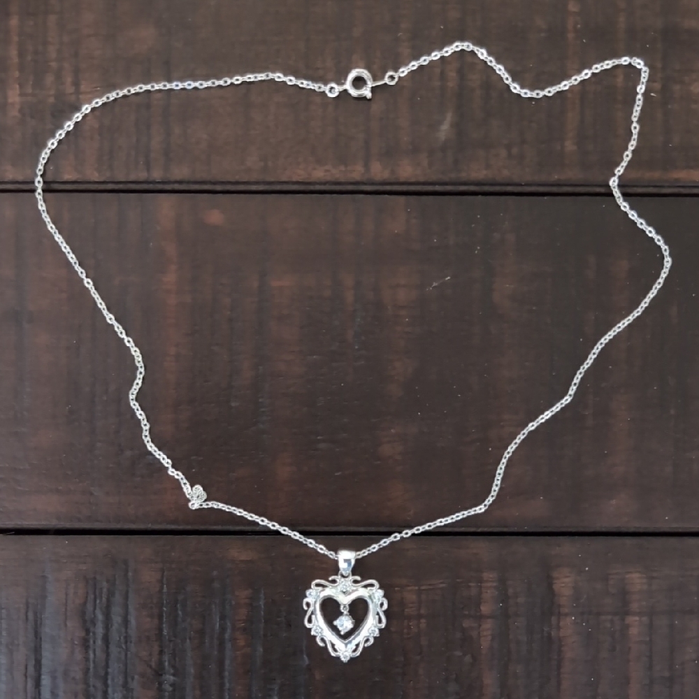 Silver Heart Pendant Necklace